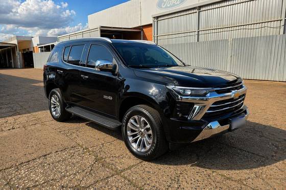 CHEVROLET TRAILBLAZER 2.8 16V TURBO DIESEL HIGH COUNTRY 7L 4X4 AUTOMÁTICO CHEVROLET TRAILBLAZER 2.8 16V TURBO DIESEL HIGH COUNTRY 7L 4X4 AUTOMÁTICO